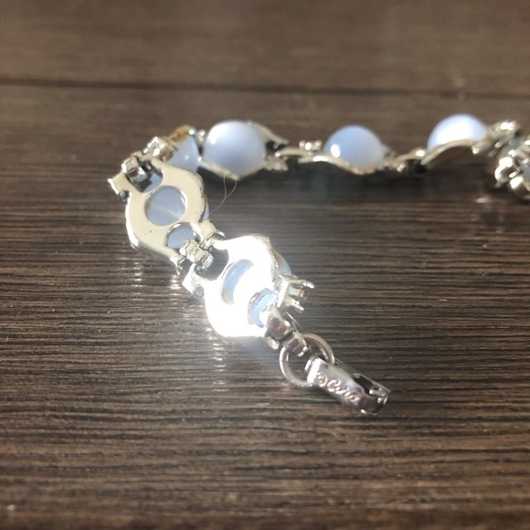 Vintage sliver & white stone linked bracelet - Picture 5 of 5